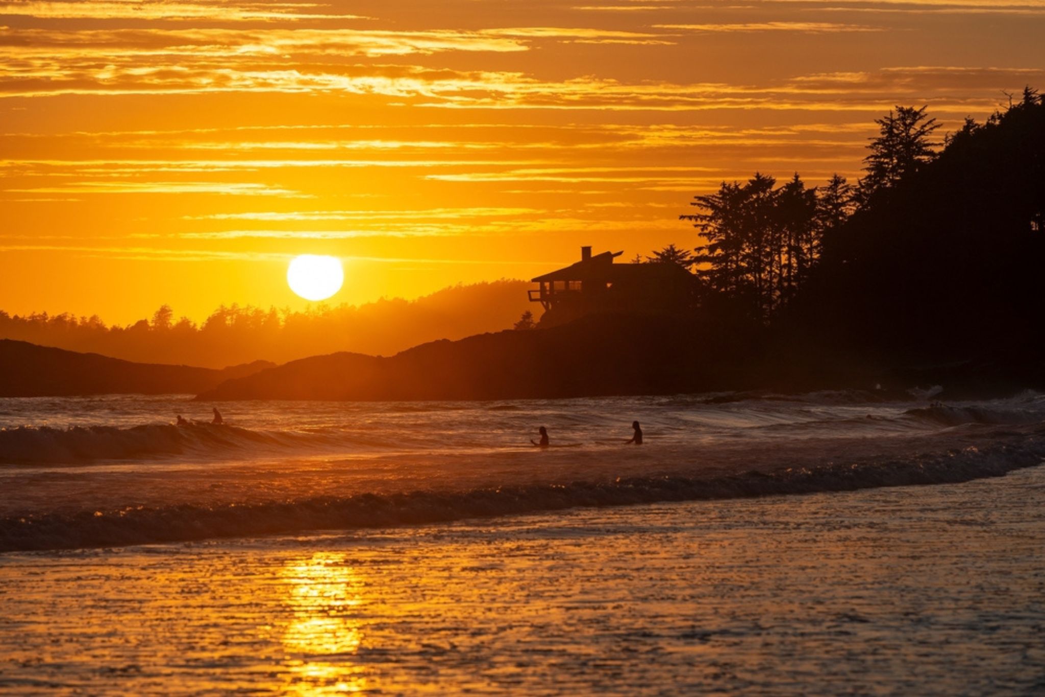 Escape to Paradise: Canada's Hottest Beach Destinations to Visit Before Fall